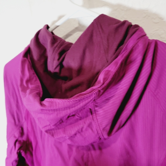 Lululemon In Flux reversible jacket dashing purple - Picture 11 of 15